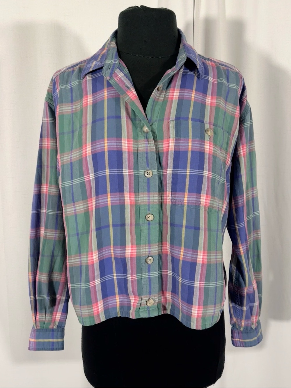 Vintage Liz Sport Plaid Cropped Button-Up Shirt